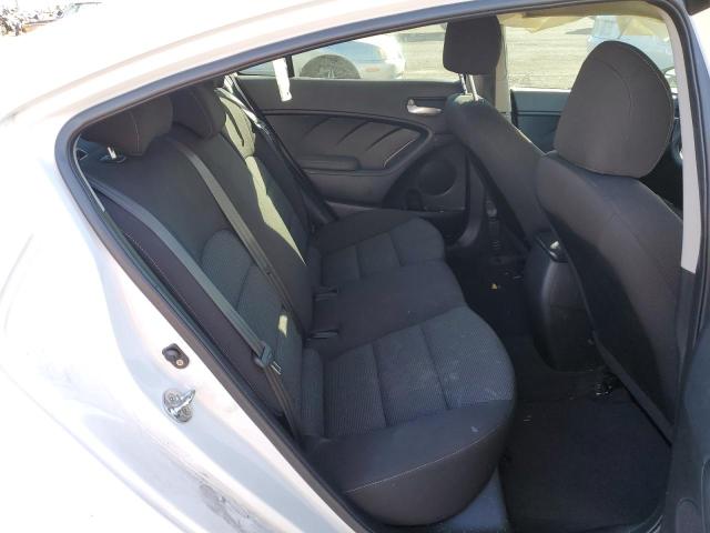 Photo 10 from auction – 2018 KIA FORTE LX with VIN 3KPFK4A79JE218115