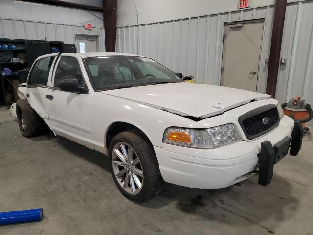 Photo 4 from auction – 2005 FORD CROWN VICT with VIN 2FAFP71W05X135253