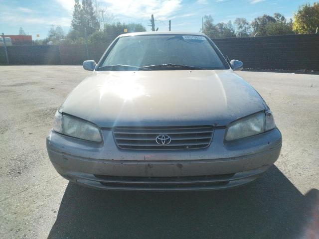 Photo 5 from auction – 1997 TOYOTA CAMRY CE with VIN 4T1BG22K4VU011951