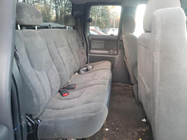 Photo 10 from auction – 2003 CHEVROLET SILVERADO with VIN 2GCEK19T631258518