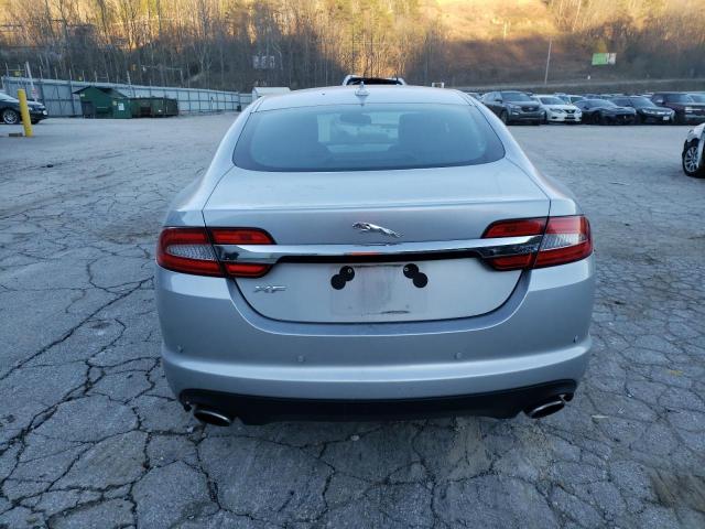 Zdjęcie 6 z aukcji – 2013 JAGUAR XF z VIN SAJWA0ESXDPS63404