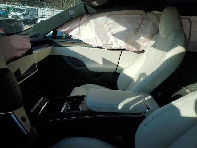 Photo 8 from auction – 2022 TESLA MODEL S with VIN 5YJSA1E58NF458930