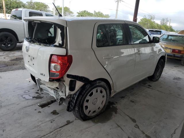 Photo 3 from auction – 2014 TOYOTA SCION XD with VIN JTKKUPB4XE1046676