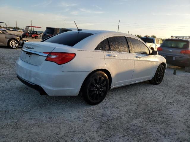 Photo 3 from auction – 2012 CHRYSLER 200 LX with VIN 1C3CCBAB5CN105029