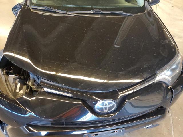 Photo 12 from auction – 2017 TOYOTA RAV4 XLE with VIN 2T3RFREV1HW692517