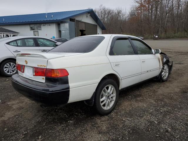 Photo 3 from auction – 2000 TOYOTA CAMRY LE with VIN 4T1BF28K3YU952466