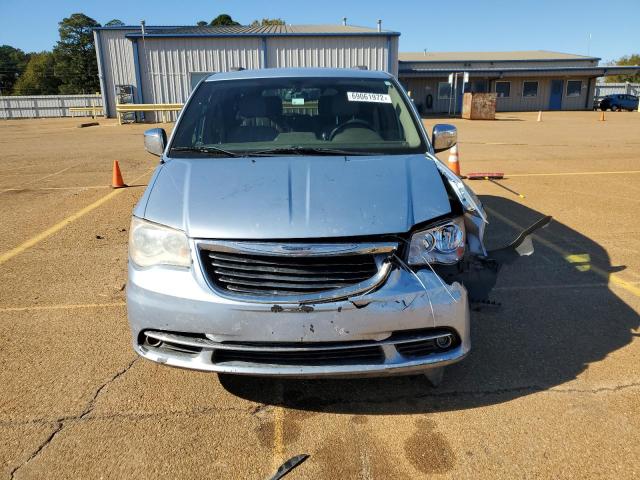 Photo 5 from auction – 2013 CHRYSLER TOWN & COU with VIN 2C4RC1CG5DR645607