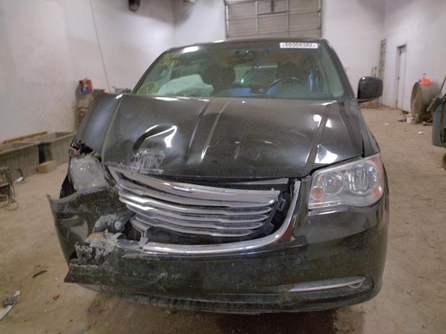 Photo 5 from auction – 2014 CHRYSLER TOWN & COU with VIN 2C4RC1BG4ER467126