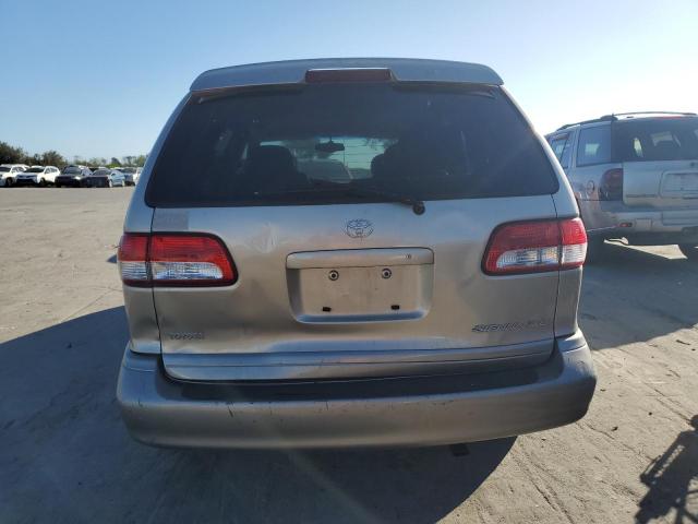 Photo 6 from auction – 2002 TOYOTA SIENNA LE with VIN 4T3ZF13C32U465811
