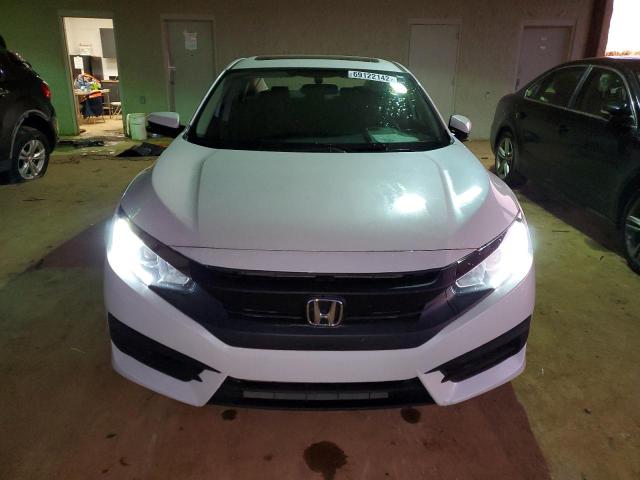 Foto 5 de la subasta – 2017 HONDA CIVIC EX con VIN 19XFC2F78HE047636