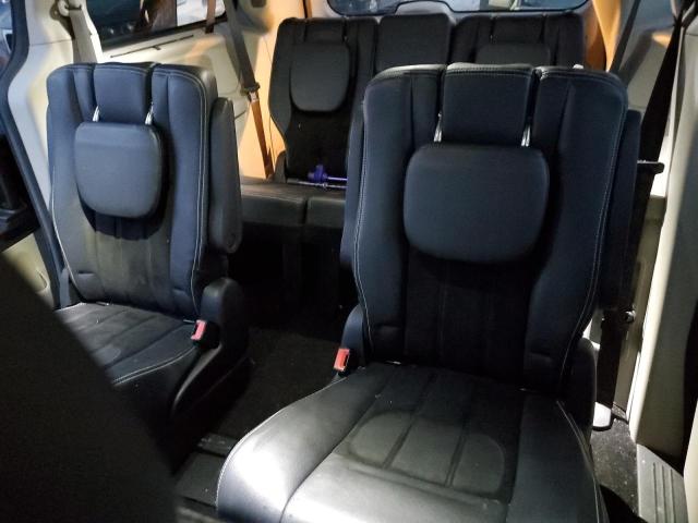 Photo 10 from auction – 2017 DODGE GRAND CARA with VIN 2C4RDGCG0HR675233