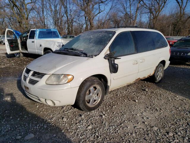 DODGE GRAND CARA 2005 with VIN 2D4GP44L75R204705 - Photo from auction