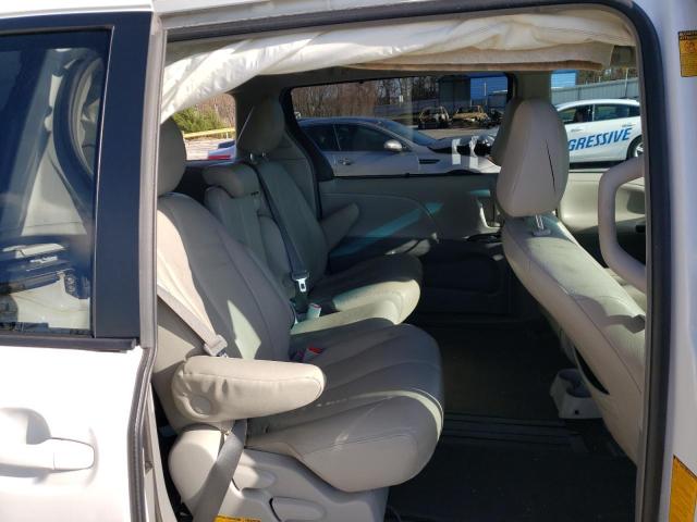 Photo 10 from auction – 2014 TOYOTA SIENNA LE with VIN 5TDKK3DC8ES416990