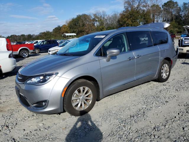 CHRYSLER PACIFICA T 2018 con VIN 2C4RC1BG7JR217230 - Foto de la subasta