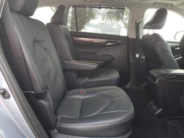 Photo 11 from auction – 2021 TOYOTA HIGHLANDER with VIN 5TDDZRBH4MS128629