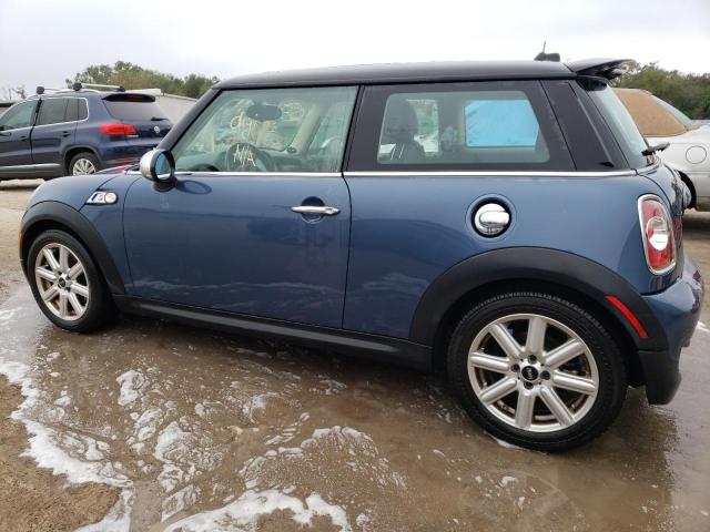 Photo 2 from auction – 2011 MINI COOPER S with VIN WMWSV3C51BTY25224