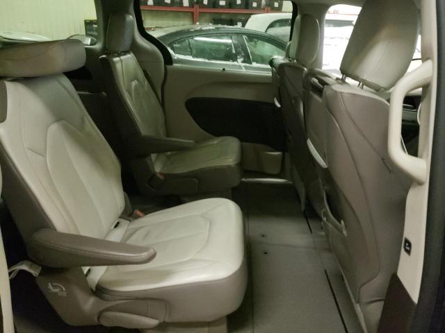 Photo 11 from auction – 2017 CHRYSLER PACIFICA T with VIN 2C4RC1EG8HR525478
