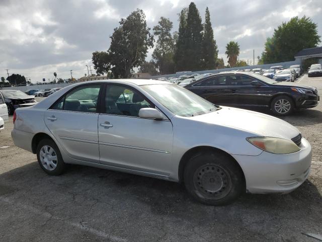 Photo 4 from auction – 2004 TOYOTA CAMRY LE with VIN 4T1BE32KX4U842283