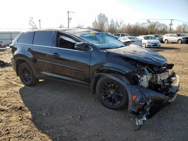 Photo 4 from auction – 2019 TOYOTA HIGHLANDER with VIN 5TDJZRFH3KS576337
