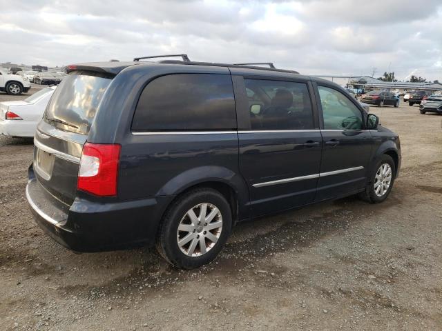 Photo 3 from auction – 2014 CHRYSLER TOWN & COU with VIN 2C4RC1BG0ER177739