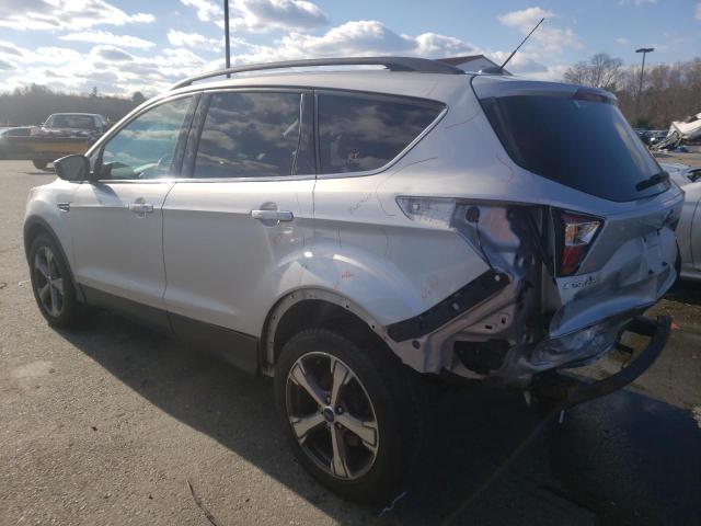 Photo 2 from auction – 2017 FORD ESCAPE SE with VIN 1FMCU9GD3HUC02958