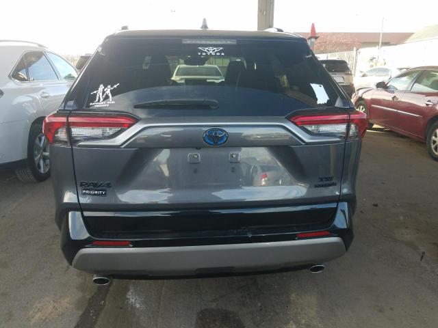 Photo 6 from auction – 2022 TOYOTA RAV4 XSE with VIN 2T3E6RFV8NW033987