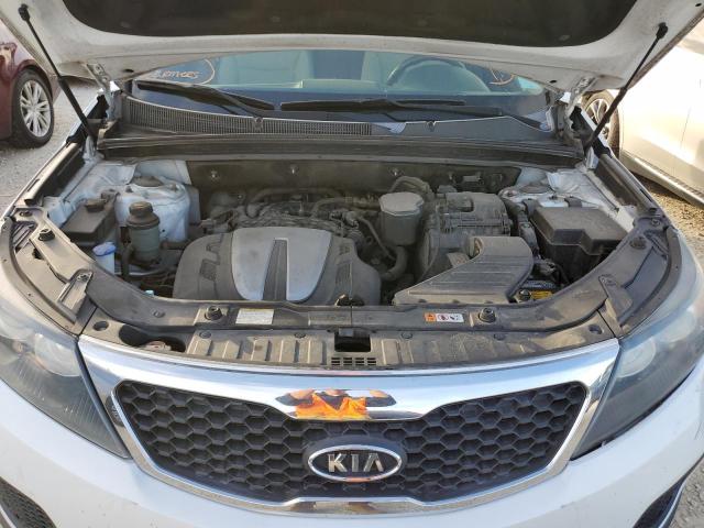 Photo 12 from auction – 2013 KIA SORENTO LX with VIN 5XYKT4A28DG403473