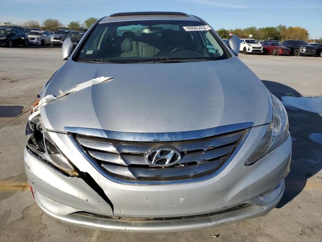 Photo 5 from auction – 2012 HYUNDAI SONATA SE with VIN 5NPEC4AB1CH398850