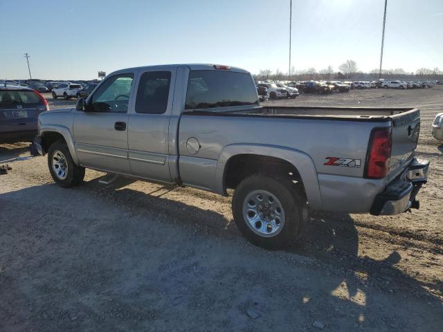 Photo 2 from auction – 2004 CHEVROLET 1500 EXTEN with VIN 1GCEK19T24E371950