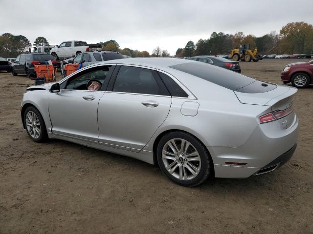 Photo 2 from auction – 2015 LINCOLN MKZ with VIN 3LN6L2GK7FR626184