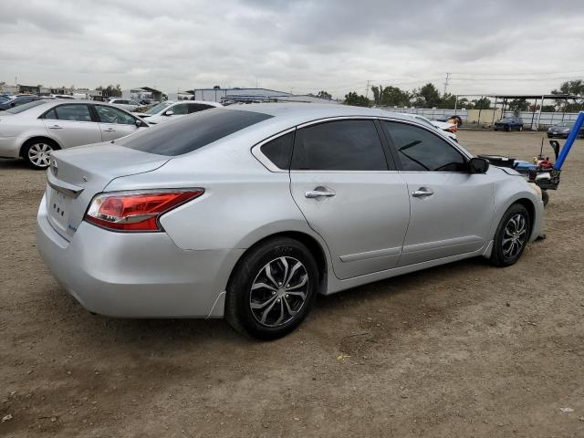 Photo 3 from auction – 2014 NISSAN ALTIMA 2.5 with VIN 1N4AL3AP1EC129630