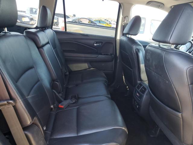 Photo 11 from auction – 2016 HONDA PILOT TOUR with VIN 5FNYF6H99GB023943