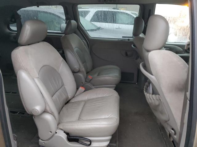 Photo 11 from auction – 2001 CHRYSLER TOWN & COU with VIN 2C8GP64L01R126298