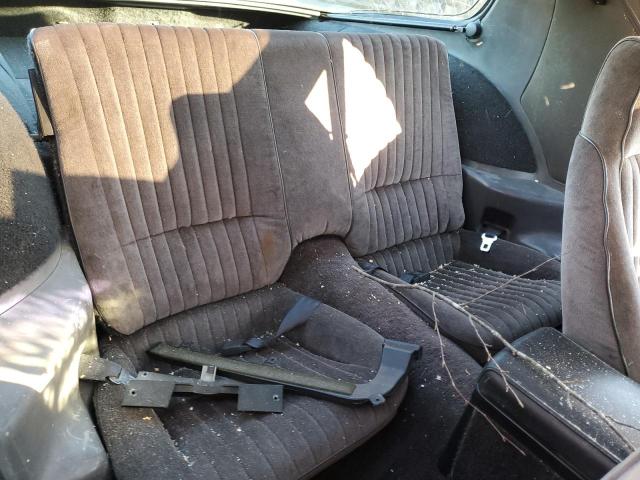 Photo 10 from auction – 1982 CHEVROLET CAMARO with VIN 1G1AP87H9CN136928