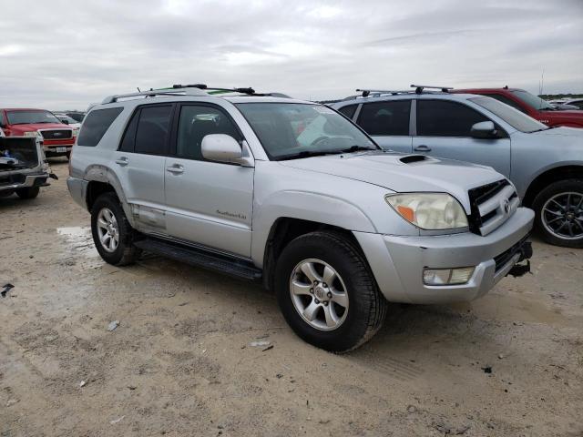 Photo 4 from auction – 2004 TOYOTA 4RUNNER SR with VIN JTEBT14R040043706