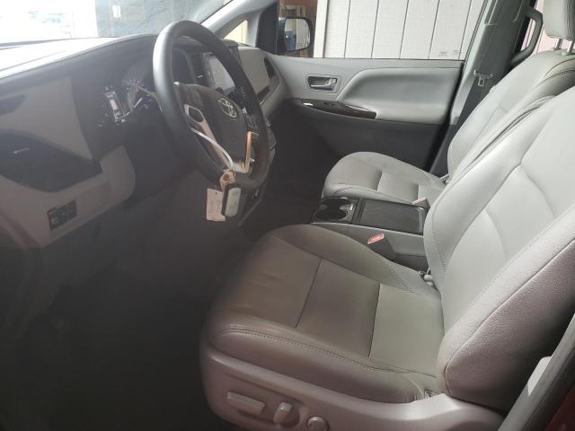 Photo 7 from auction – 2018 TOYOTA SIENNA XLE with VIN 5TDYZ3DC5JS935642