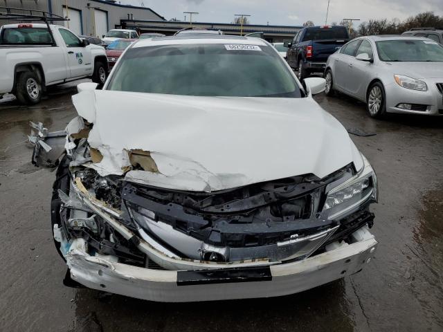 Photo 5 from auction – 2017 ACURA ILX PREMIU with VIN 19UDE2F78HA012309