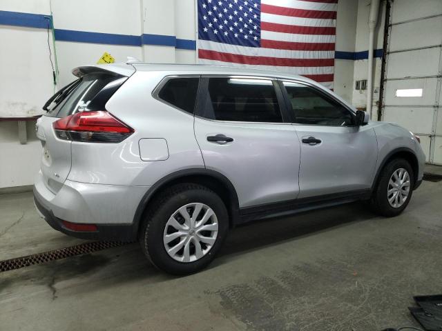 Photo 3 from auction – 2017 NISSAN ROGUE S with VIN KNMAT2MV9HP566321