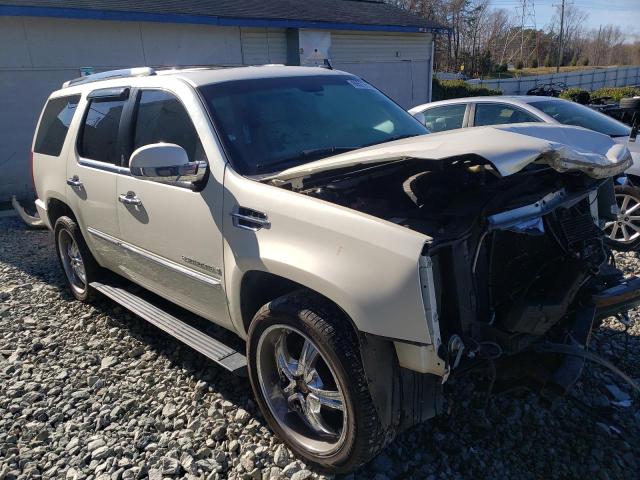 Photo 4 from auction – 2007 CADILLAC ESCALADE L with VIN 1GYEC638X7R375766