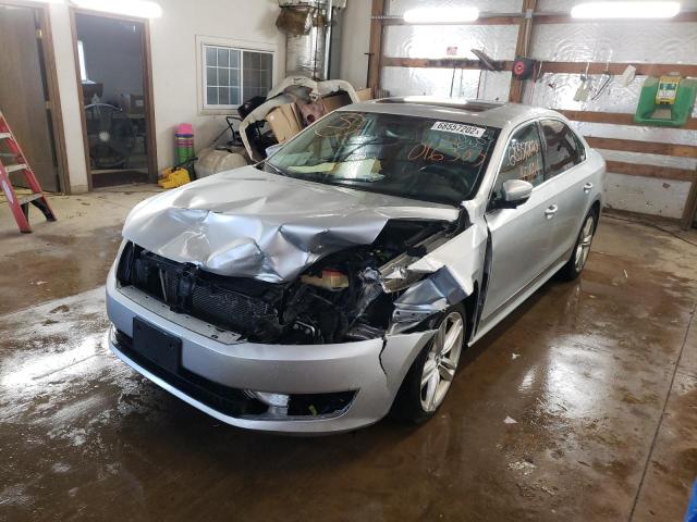 VOLKSWAGEN PASSAT SEL 2015 with VIN 1VWCV7A32FC016303 - Photo from auction