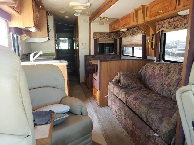 Photo 6 from auction – 2003 GEOR 315 MH with VIN 5B4MP67G433357791
