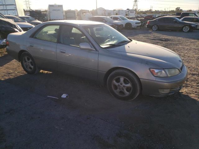 Photo 4 from auction – 1999 LEXUS ES 300 with VIN JT8BF28G9X5058611