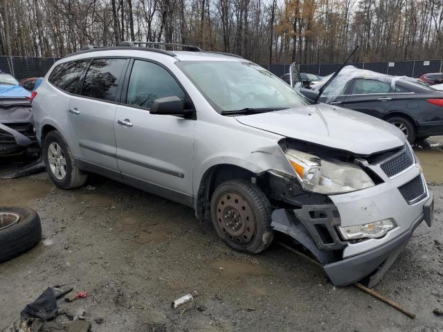 Photo 4 from auction – 2010 CHEVROLET TRAVERSE L with VIN 1GNLVEED1AS154835