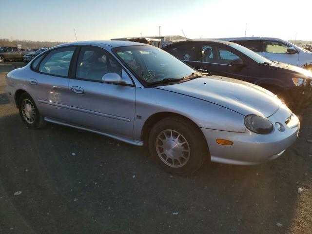 Photo 4 from auction – 1999 FORD TAURUS SE with VIN 1FAFP53S6XA210368