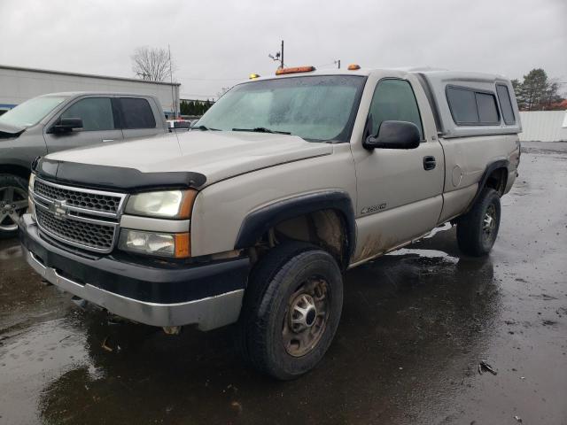 CHEVROLET SILVERADO 2005 with VIN 1GCHK24U75E331139 - Photo from auction