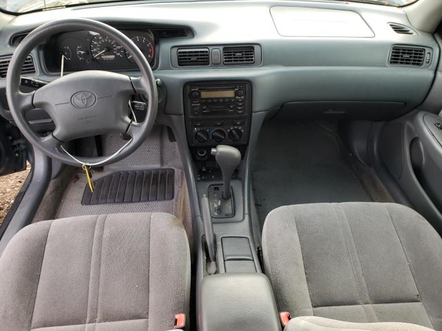 Photo 8 from auction – 2000 TOYOTA CAMRY CE with VIN 4T1BG22K9YU738037