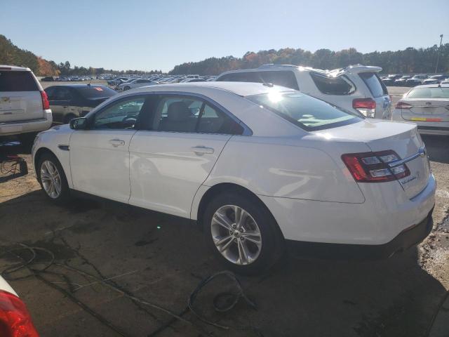 Photo 2 from auction – 2016 FORD TAURUS SE with VIN 1FAHP2D82GG156946