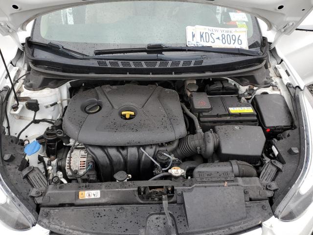 Photo 11 from auction – 2016 HYUNDAI ELANTRA SE with VIN 5NPDH4AE3GH667752