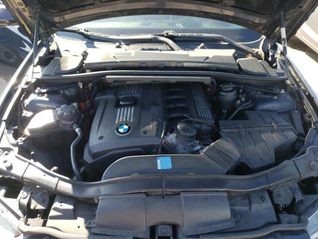 Photo 11 from auction – 2007 BMW 323 I with VIN WBAVH13597KC98137
