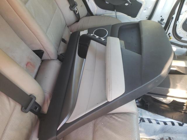 Photo 12 from auction – 2014 ACURA TL TECH with VIN 19UUA9F58EA000319